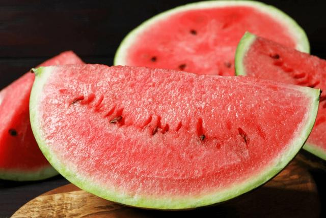 枇杷果可以减肥吗，枇杷果可以减肥吗（6种高热量水果要少吃）