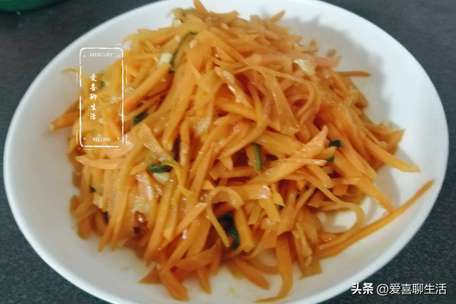 吃胡萝卜能长高吗，胡萝卜有助于排便吗（却是护眼长个的好帮手）