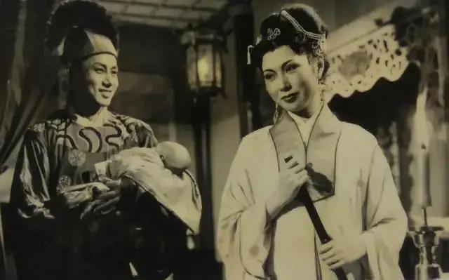 把这13位女星放在一起看，姓李的女明星名字大全集