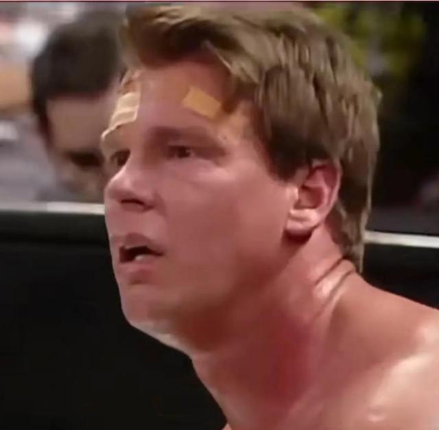 wwe比赛意外死亡，WWE那些生死时刻。有人命丧擂台