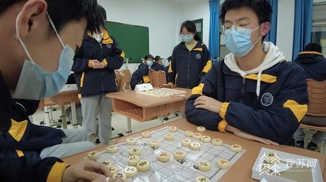 江苏省扬中高级中学，2020江苏省扬中高级中学高考喜报成绩、本科一本上线人数情况（江苏省多地高三学子开启住校模式）