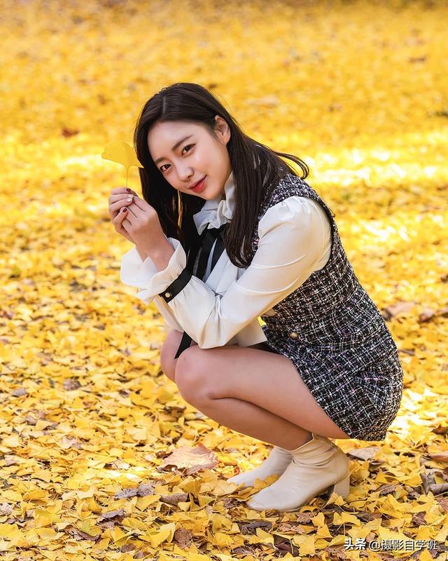 好看的拍照姿势，拍照摆什么姿势好看（这8套摄影摆姿势技巧）