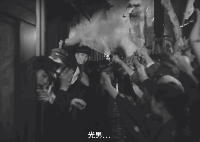 韩国电影活着结局，韩国活着电影的结局是什么（胃癌死前还要继续打工）