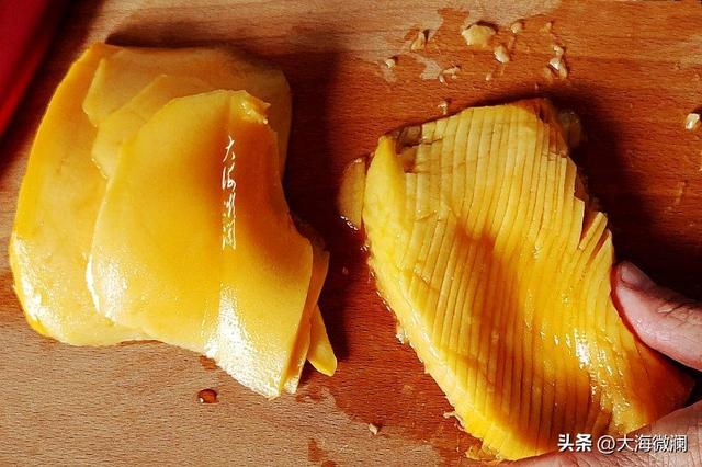 果盘制作简单做法，ktv果盘西瓜皮拉花制作教程（教你一道超简单的花好月圆拼盘）