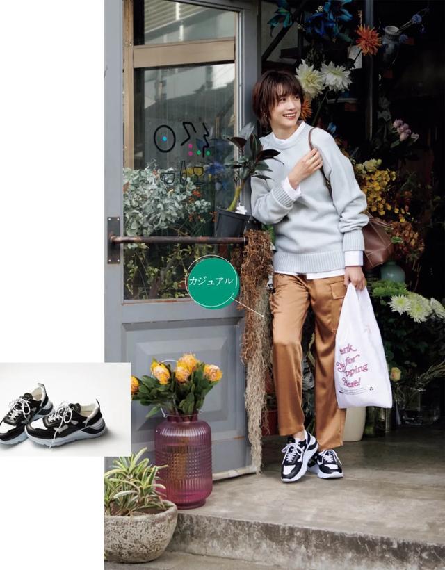 工装裤搭配禁忌,女士工装裤搭配上衣图(工装裤没那么好穿:3个点避雷) 工装裤搭配禁忌,女士工装裤搭配上衣图(工装裤没那么好穿:3个点避雷)