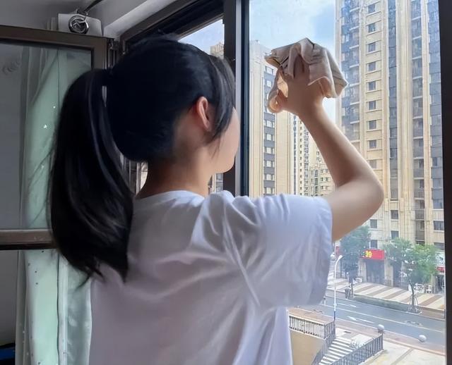 帮父母做家务的感受，帮父母做家务的作文600字中学生作文（青岛42中学生劳动实践学习分享）