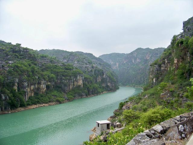 安顺旅游景点推荐，安顺（看了贵州安顺这10个地方）