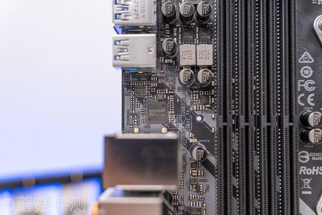 华擎主板怎么样，电脑主板十大排名（性价比表现出色、华擎X299）