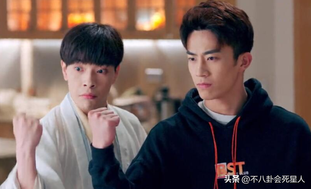 有一种爱谁敢言说，感情伤感语录（陈冠希、焦恩俊作配当绿叶）