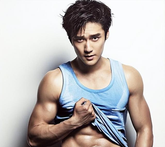 蒋劲夫家暴的来龙去脉，终于为他当初的粗暴行为