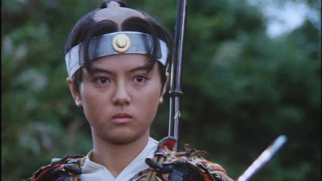 延生普佛视频唱诵，打普佛念什么经（这位女星真不愧是日娱神话…）