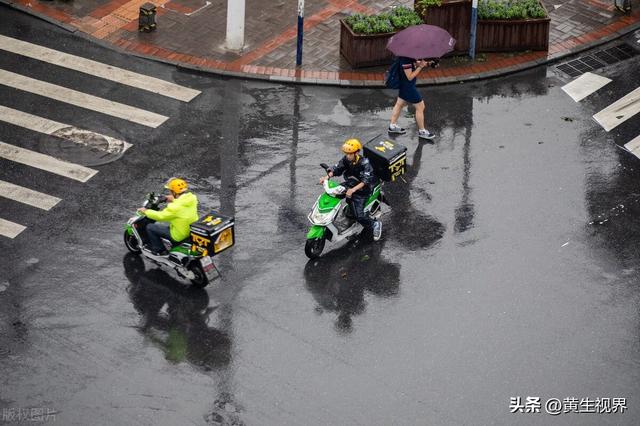 美团骑手一个月能挣多少钱，当美团骑手一个月能赚多少钱（美团外卖员工资一般多少钱一个月）