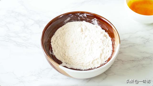 面片汤的家常做法，家常面片汤的食谱（非常适合当早餐和晚餐吃）