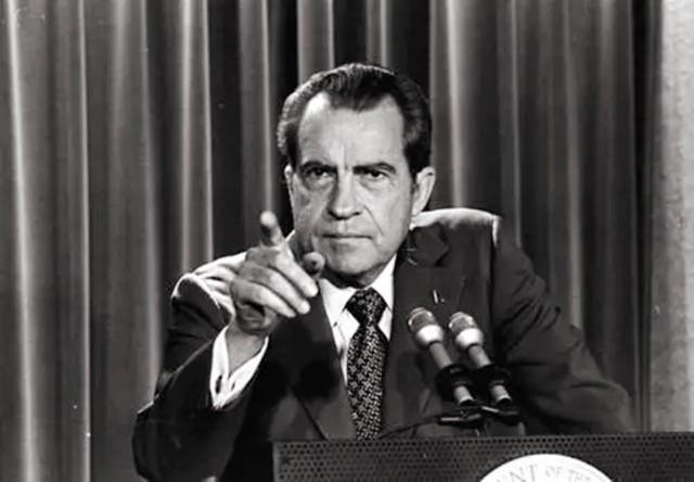 基辛格传简历，基辛格的简介（1973年毛主席与基辛格的两次谈话中）