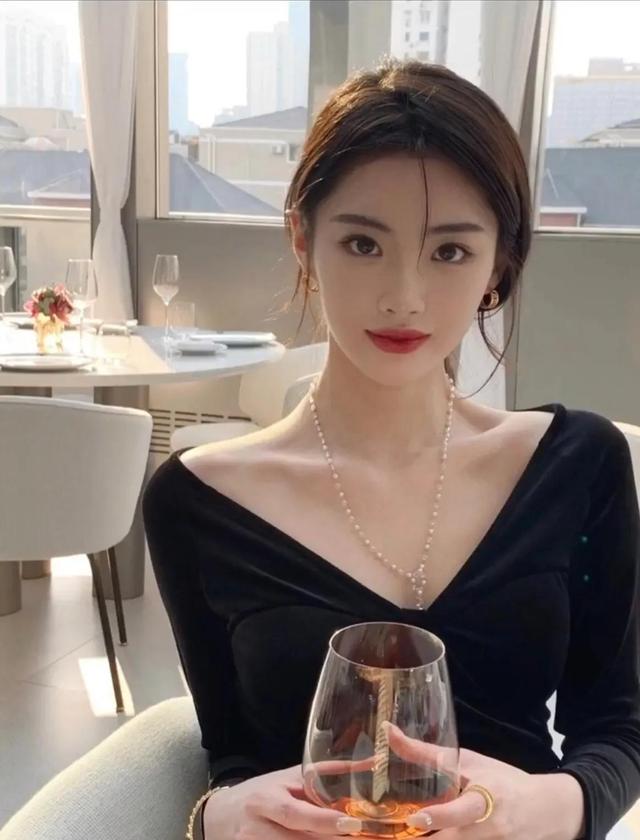 薄荷凉，微信头像，薄荷凉（分享一组好看的女生头像）