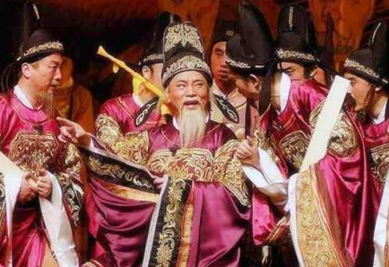 古代时间表怎么看，古代的时辰怎么看（古代官员上朝时间是在几点）