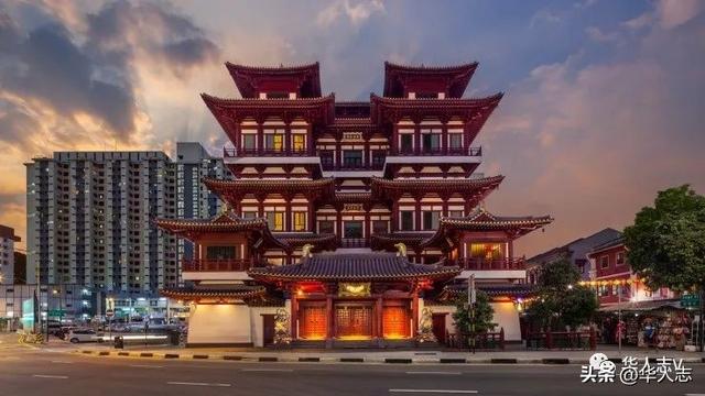 新加坡工资水平，新加坡人均收入2020（新加坡喊你去“落地生根”）