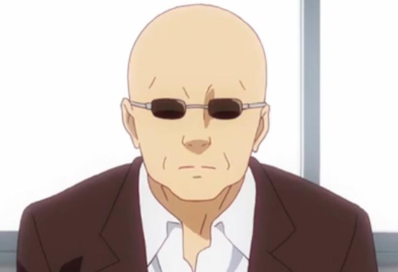 不知其姓名声音低沉,勾起特征是教师节临近动光头戴着墨镜