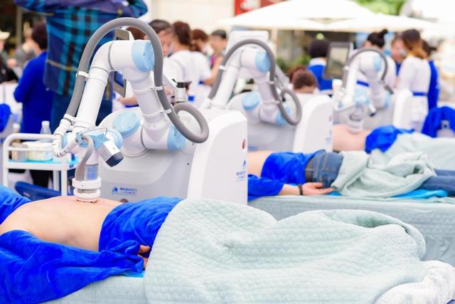 蓝海市场是什么意思，红海市场是什么意思（超级品牌“秀域”缘何异军突起）