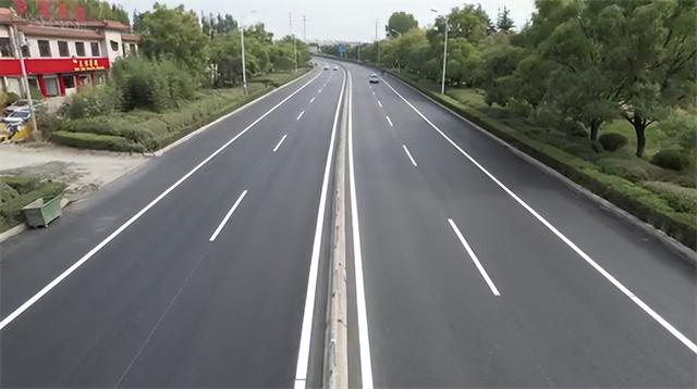 山深线是哪个地方到哪个地方，什么叫山深线（G205山深线新泰段全线通车）