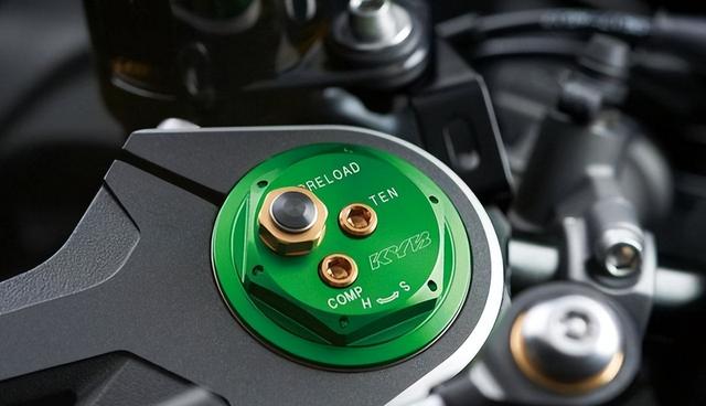 川崎h2多少钱一辆，顶配川崎h2多少钱一辆（这款川崎NinjaH2值得看看）