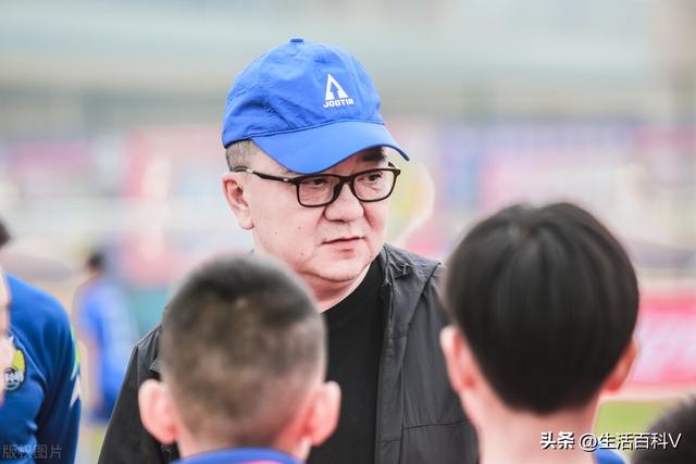 吴虹飞照片，吴虹飞多大了（对某董姓青训专家）