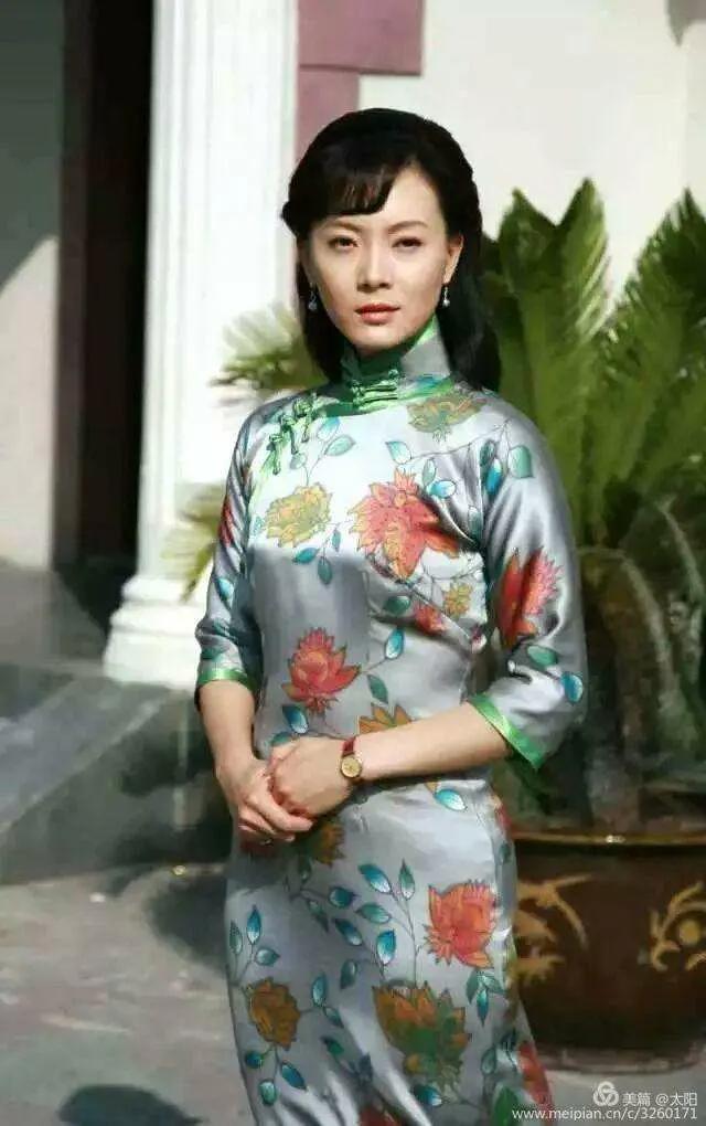 什么人适合穿旗袍，旗袍适合什么人群穿（什么样的女人穿旗袍最好看）