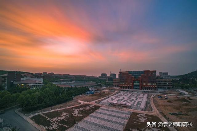 山东理工大学，山东理工大学是不是985 211（同在山东却不在省会的两所理工大学）