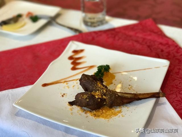 哈尔滨市有特色的西餐，<三>伏尔加庄园城堡西餐厅