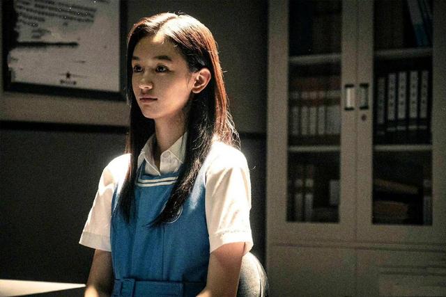 标准美女脸，标准美女脸部上庭（10位娱乐圈的冷脸美女）