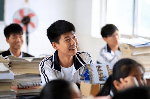 2022年最新高考政策变化，2022年最新新高考政策和以前有什么区别（“三大调整”让难度升级）