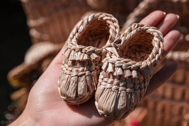 9个不需要门面的生意，冷门创业好项目（千元以下地摊小生意哪些值得做）