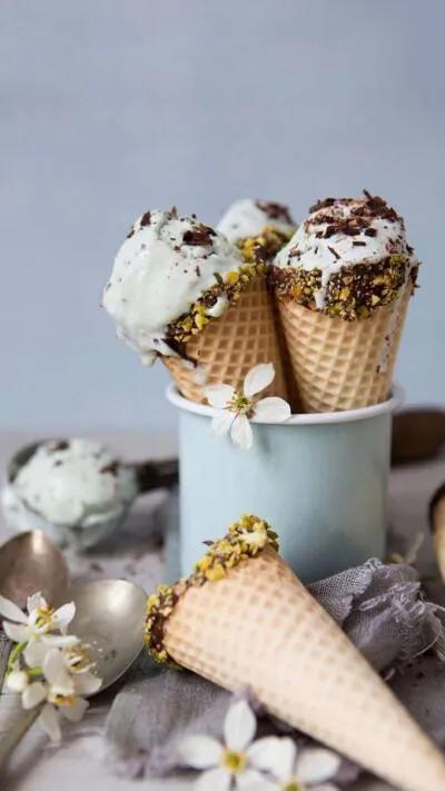 小清新好看的冰淇淋图片大全 夏天就是要来一支冰激凌吃的啊,小清新冰淇淋背景图(冰激凌壁纸:夏日炎炎) 小清新好看的冰淇淋图片大全 夏天就是要来一支冰激凌吃的啊,小清新冰淇淋背景图(冰激凌壁纸:夏日炎炎)