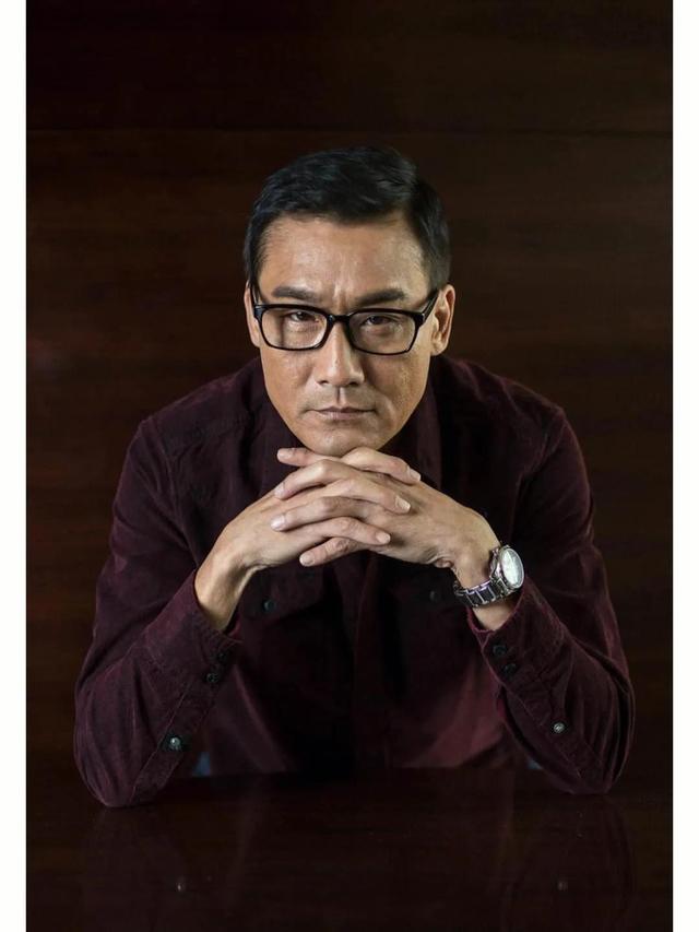 国内十大国宝级男星，盘点国内十大男明星名气排行榜