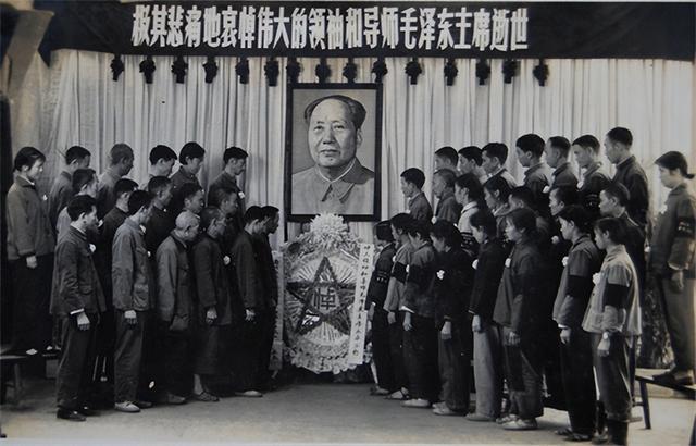 李敏个人资料及简历，李敏简历（提醒道：我有个哥哥还活着）