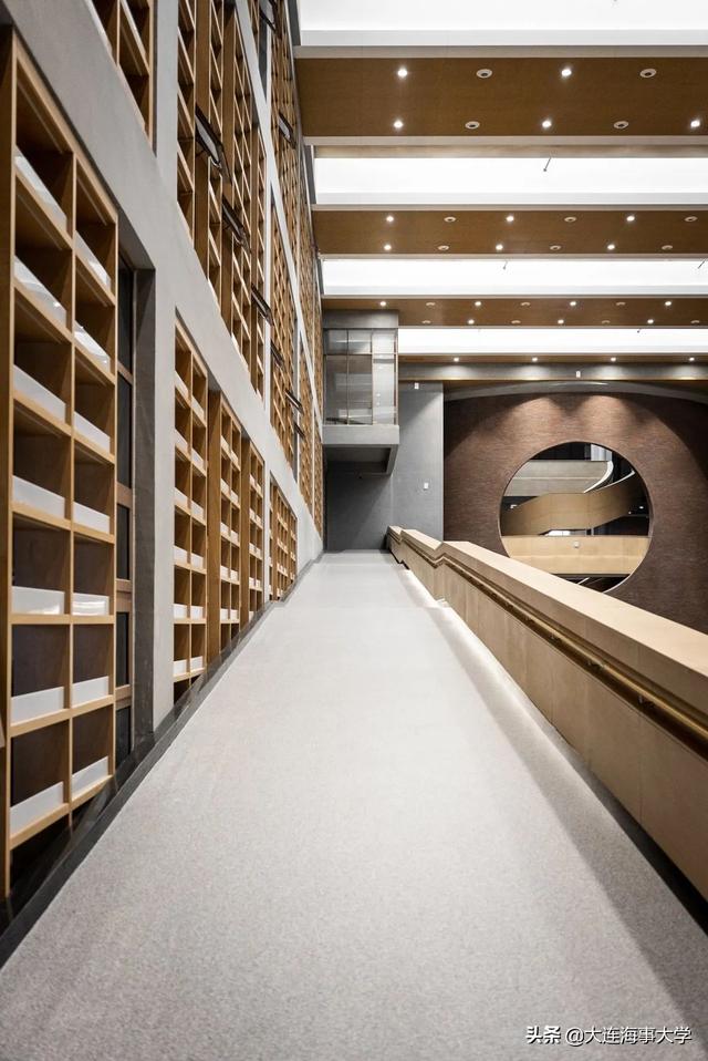 大连海事大学图书馆，大连最豪华的大学图书馆（海大新图书馆来啦）