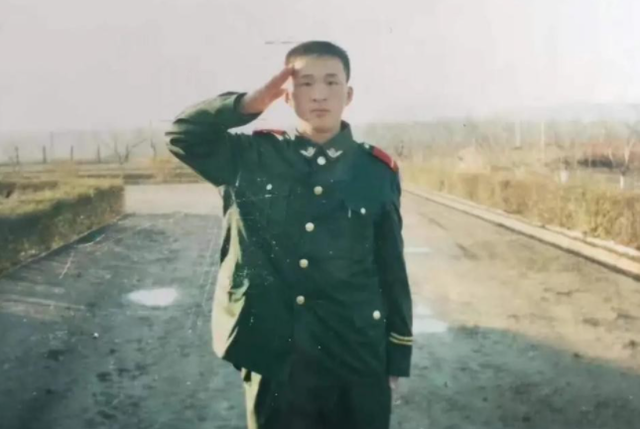 旭日阳刚资料，旭日阳刚的旭日阳刚（旭日阳刚：从地铁站唱到了央视）