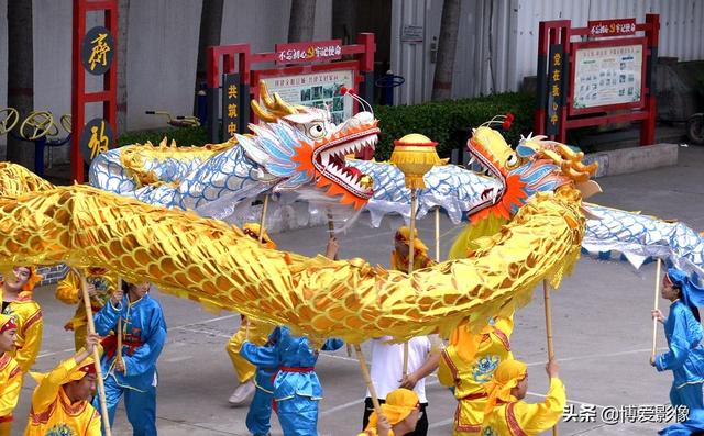 二龙戏珠，九街龙灯《二龙戏珠》（二龙戏珠是什么项目）