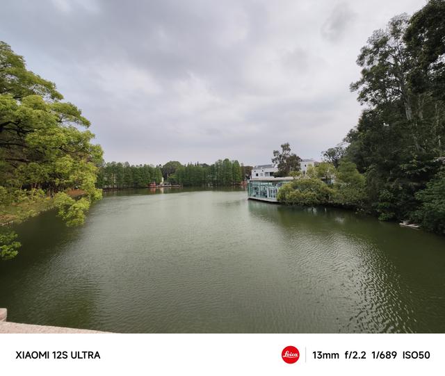 小米和vivo哪个好，小米和vivo手机优缺点对比（小米、OPPO、vivo三大拍照旗舰横评）