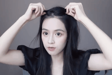 儿童发型图片 小女孩发型绑扎方法简单又可爱，儿童发型图片（几款绝美的新年公主编发）