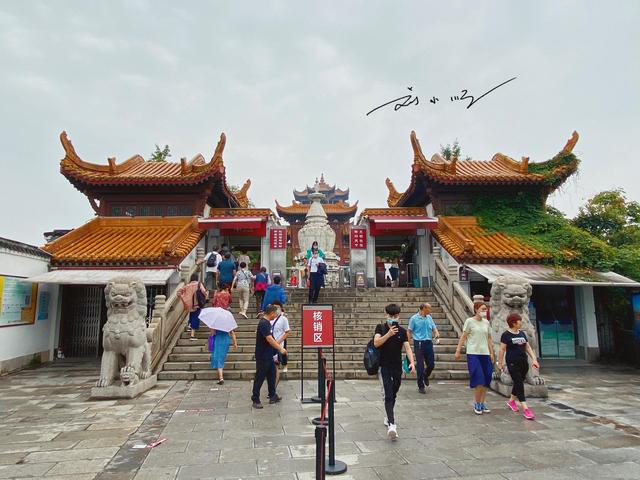 武汉是省会吗，武汉是省会城市还是直辖市（却被称为“散装城市”）