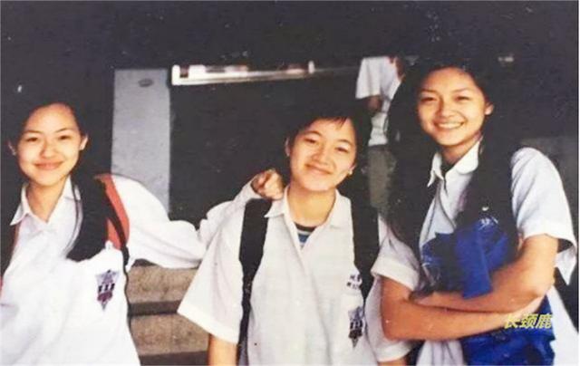 吴亚馨英文名，海派甜心中的莫莉真名叫什么（才明白她只想过童话中芭比娃娃的生活）