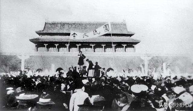 天安门属于哪个区，地安门属于北京哪个区（120年来天安门都发生过什么）