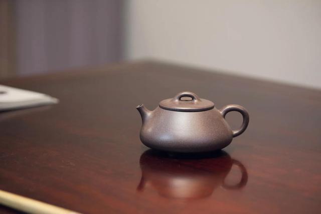 景舟石瓢和平盖石瓢哪个好，石瓢壶大全，各有千秋