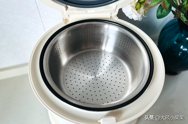 沥米饭煮多久沥起来，沥米饭怎么煮好吃（仿佛一下子回到了当初那个炊烟袅袅的乡村）