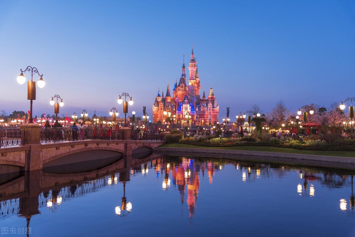 2.上海迪士尼乐园