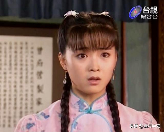 何美钿经典古装形象，一对比颜值差距就出来了