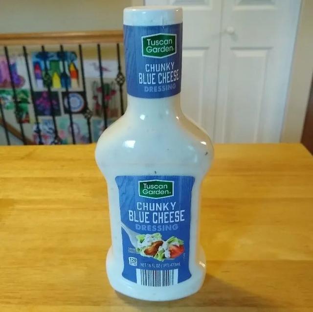 凯撒酱什么味道，凯撒酱是什么味道（美国超市常见的10种沙拉酱）