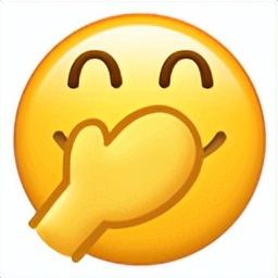 ​游客认错花花，就是那个三角形饭团~