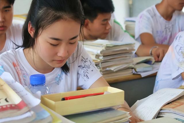 天津师范大学是一本还是二本大学，天津师范大学是几本大学（天津4所“害人不浅”的大学）